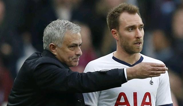  罗马中场核心离队,穆里尼奥阵容吃紧  