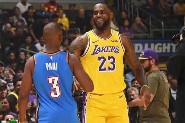  湖人逆转太阳迎五连胜，詹姆斯再砍三双数据  